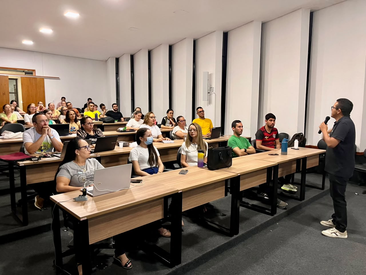 Formação capacita professores da rede municipal para uso das Salas Maker em Sousa